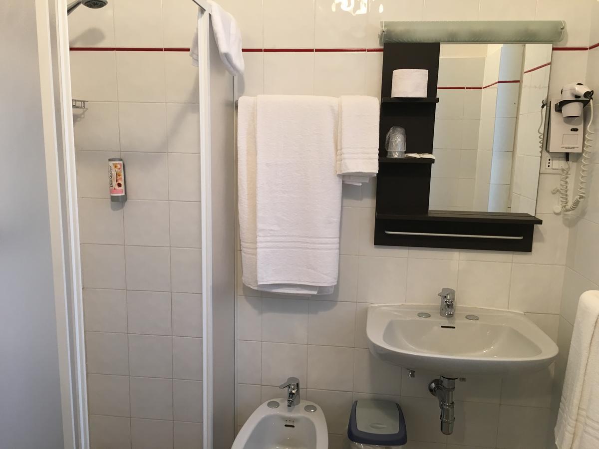 أورتونا Hotel Valente المظهر الخارجي الصورة